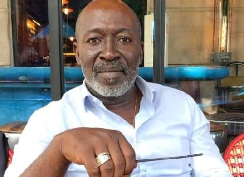 غينيا، فوضى عارمة بين المآسي الصامتة والمهازل الصاخبة