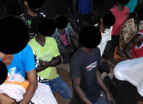 عملية "الإعصار": الشرطة توقف 19 شخصًا في دوبريكا ضمن حملة لمكافحة الجريمة