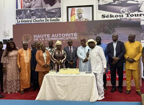 في الذكرى الثالثة والثلاثين لتأسيس الهيئة العليا للإعلام: بوبكر ياسين ديالو يكرّم رواد تحرير الفضاء الإعلامي في غينيا