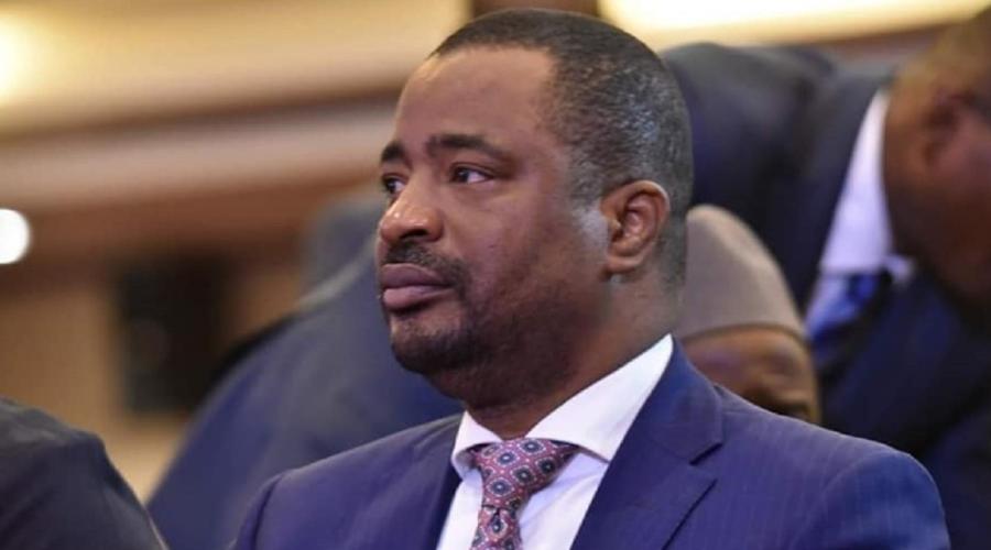 زمن التنكّر… ما الذي تبقّى من القيم؟ (بقلم: تيبو كامارا)